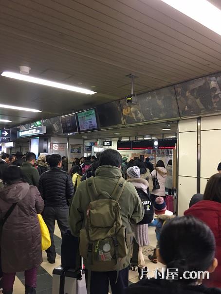 札幌駅は大混雑
